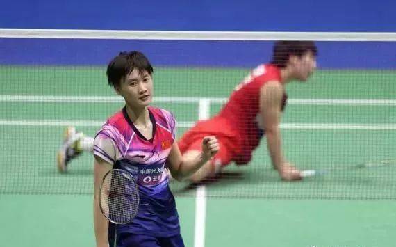 米兰夏窗关闭无压哨签约，阿莱格里迎战新赛季