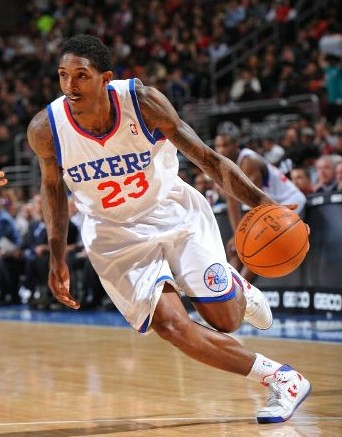 捉协防脚步 捉协防脚步